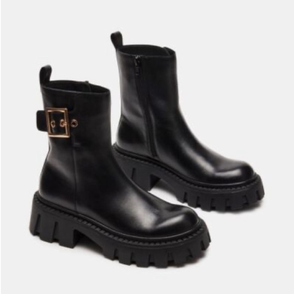 Steve Madden Sameera Black Leather Festival Platform Lug Sole Moto Boots Size 8